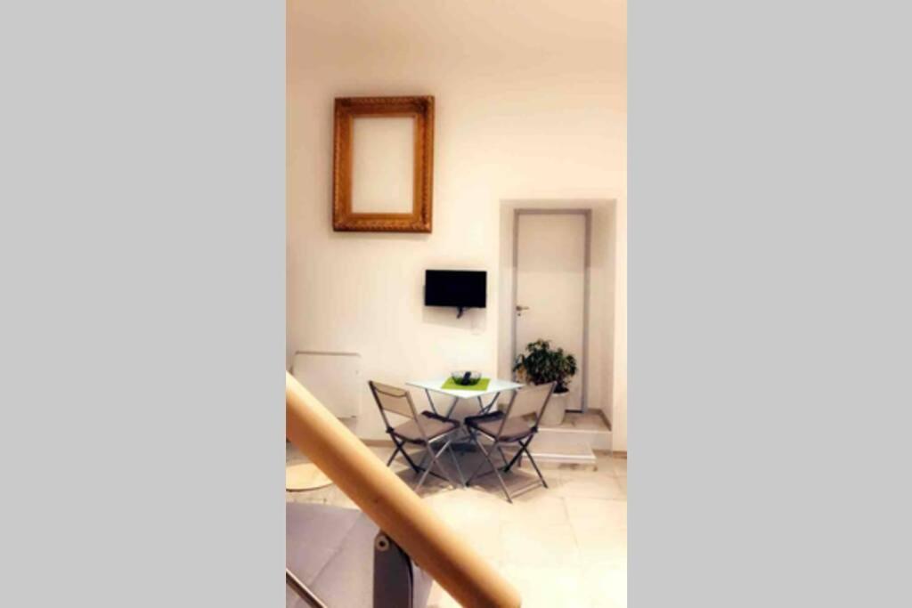 Grand LOFT 73m2 Renové Centre Ville vue jardin 8 couchages Sète Extérieur photo